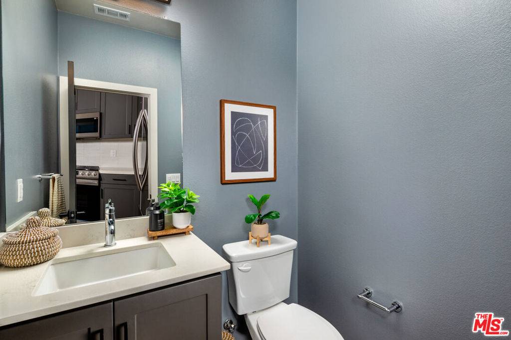 Fontana, CA 92335,13995 Foothill BLVD #3010