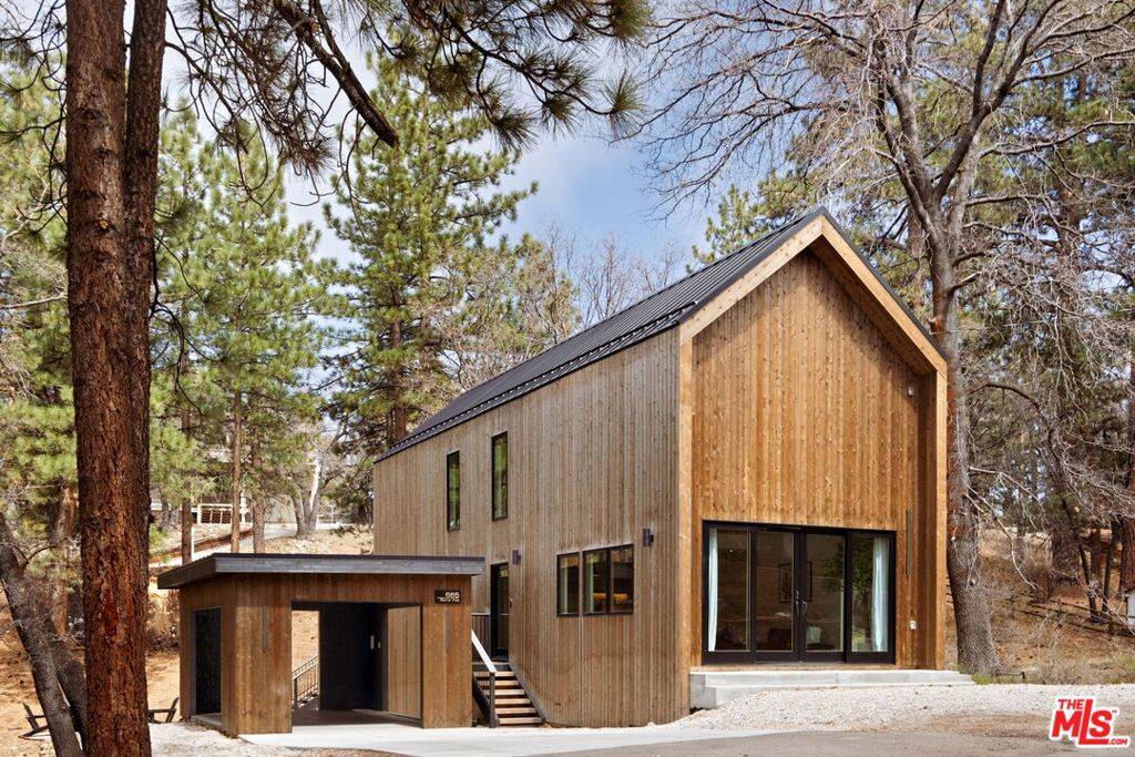 Big Bear City, CA 92314,665 Butte AVE