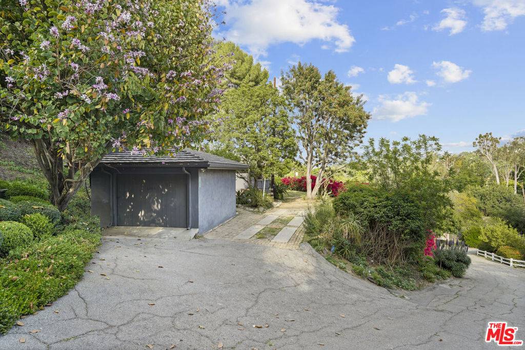 Studio City, CA 91604,12194 Boughton PL
