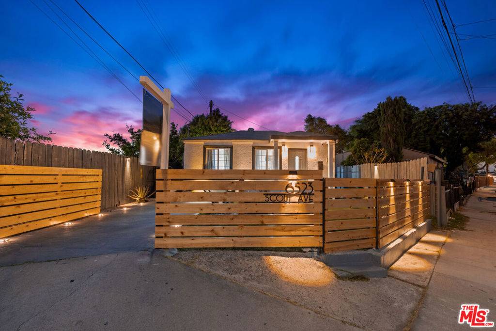 Bell Gardens, CA 90201,6523 Scout AVE