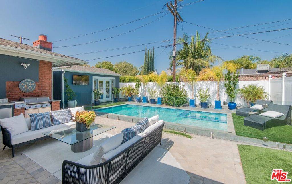 Encino, CA 91316,5909 Texhoma AVE