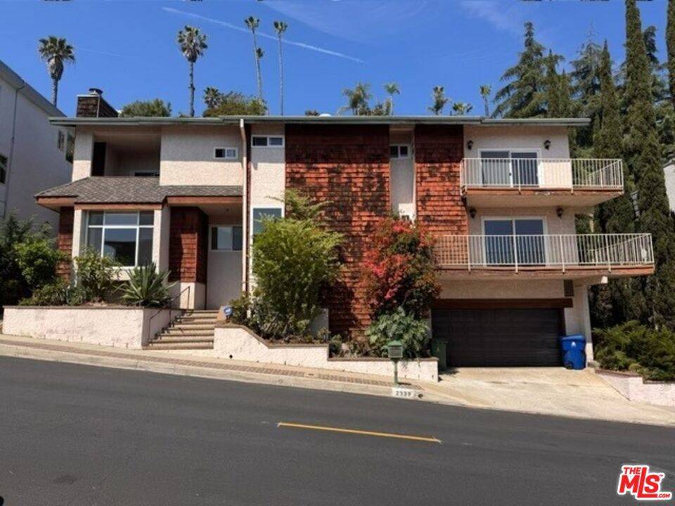 Los Angeles, CA 90046,2339 Jupiter DR