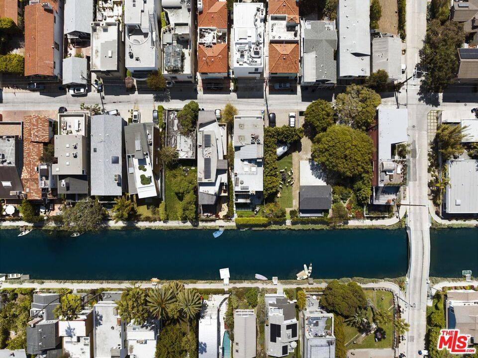 Venice, CA 90291,410 Linnie Canal