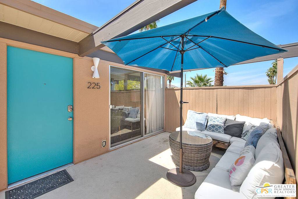 Palm Springs, CA 92264,1111 E Palm Canyon DR #225