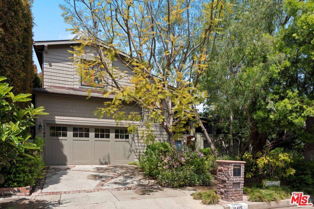 Los Angeles, CA 90049,11415 Albata ST