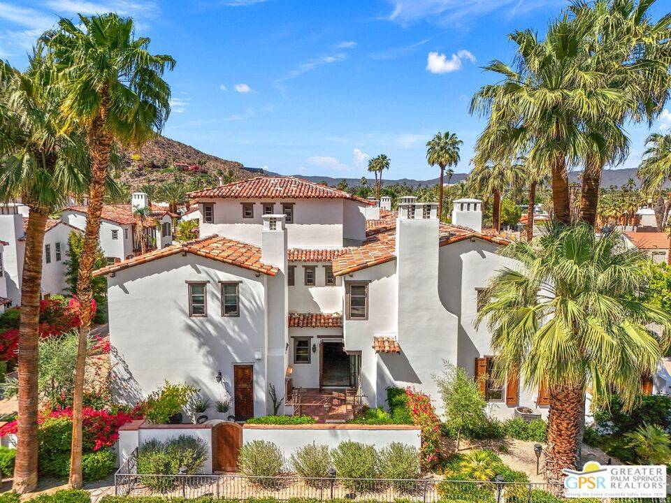 Palm Springs, CA 92262,287 S Cahuilla RD