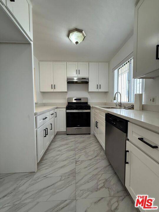 Glendale, CA 91201,1038 Thompson AVE #Apt 3