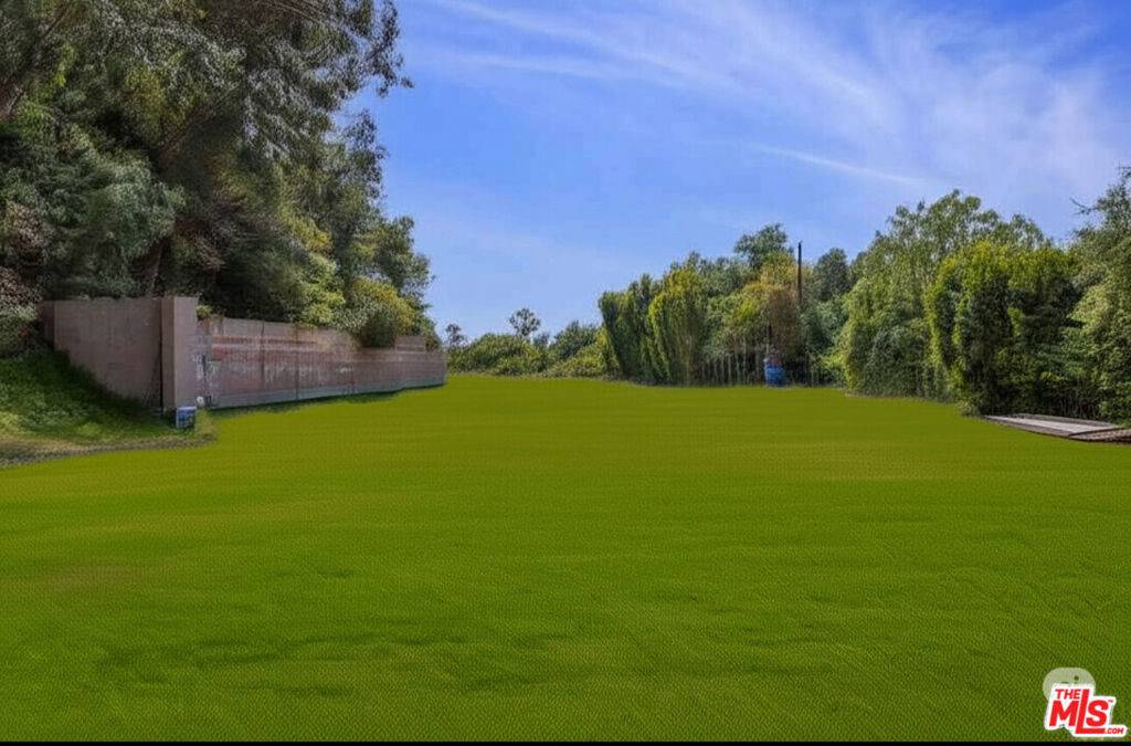 Beverly Hills, CA 90210,9338 1/2 Hazen DR