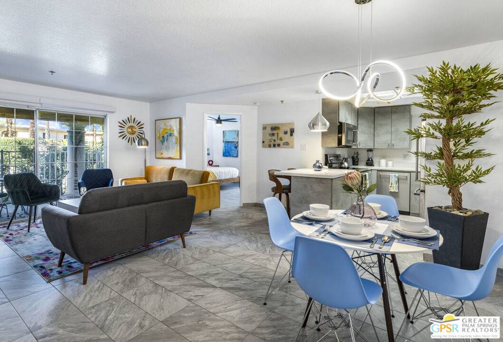 Palm Springs, CA 92264,2700 Lawrence Crossley RD #102