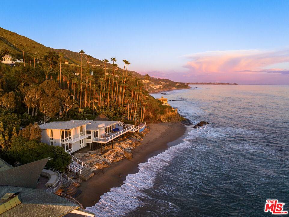 Malibu, CA 90265,33600 Pacific Coast HWY
