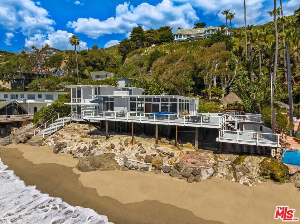 Malibu, CA 90265,33600 Pacific Coast HWY
