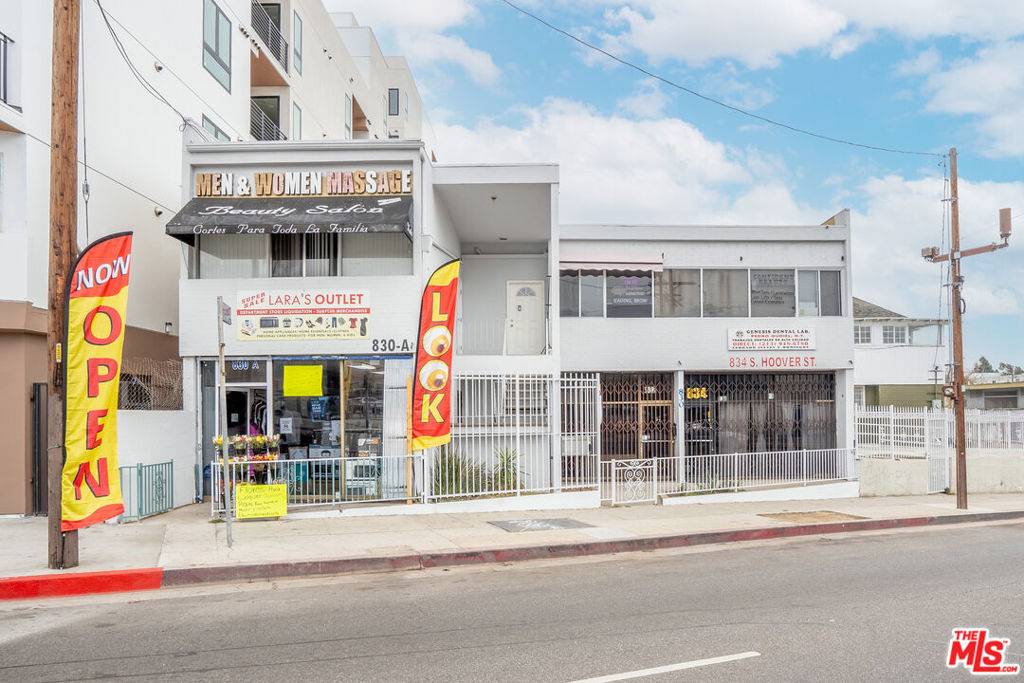 Los Angeles, CA 90005,830 S Hoover ST