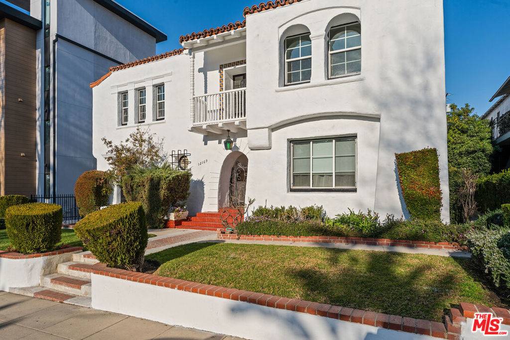 Studio City, CA 91604,12109 Hoffman ST #12109 1/2