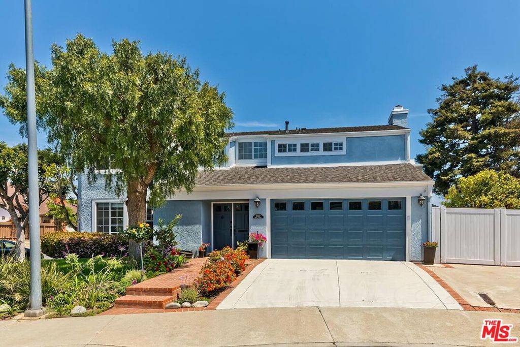 Los Angeles, CA 90066,5020 Kelly ST
