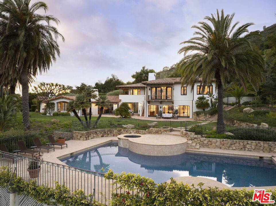 Santa Barbara, CA 93108,1366 Oak Creek Canyon RD