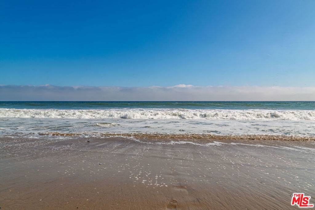 Malibu, CA 90265,25212 Malibu RD