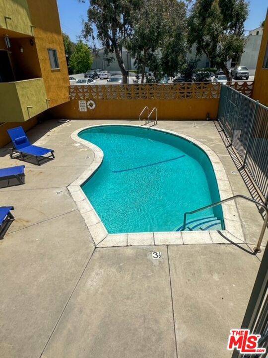 Culver City, CA 90230,4550 Overland AVE #220