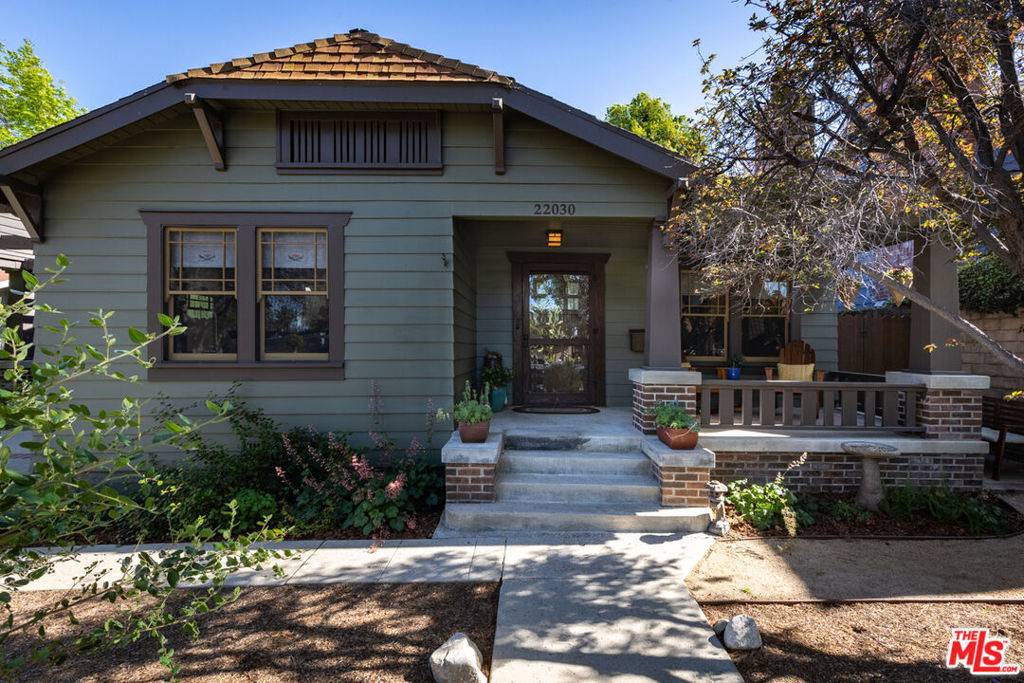 Woodland Hills, CA 91364,22030 Celes ST