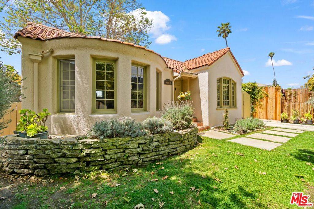 Los Angeles, CA 90066,3905 Beethoven ST