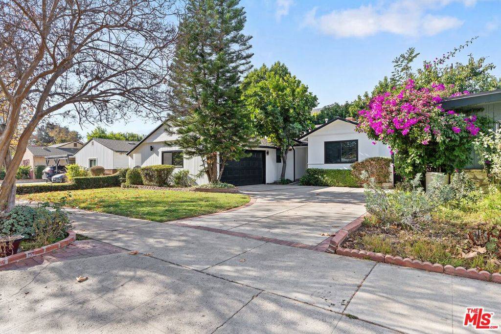 Sherman Oaks, CA 91411,5413 Halbrent AVE