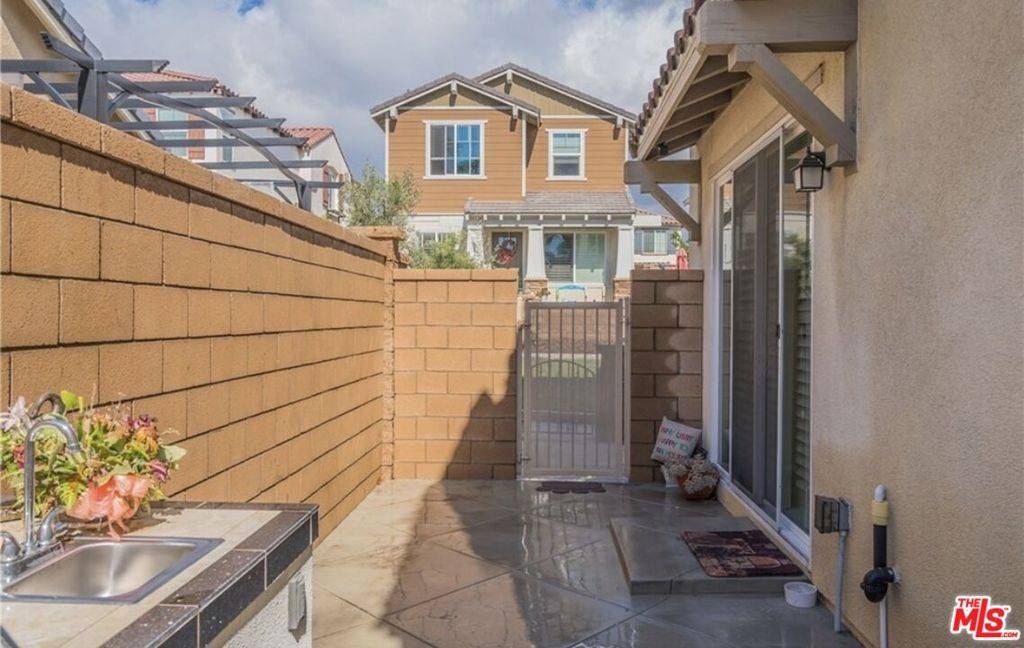 Rancho Cucamonga, CA 91730,8632 Adega