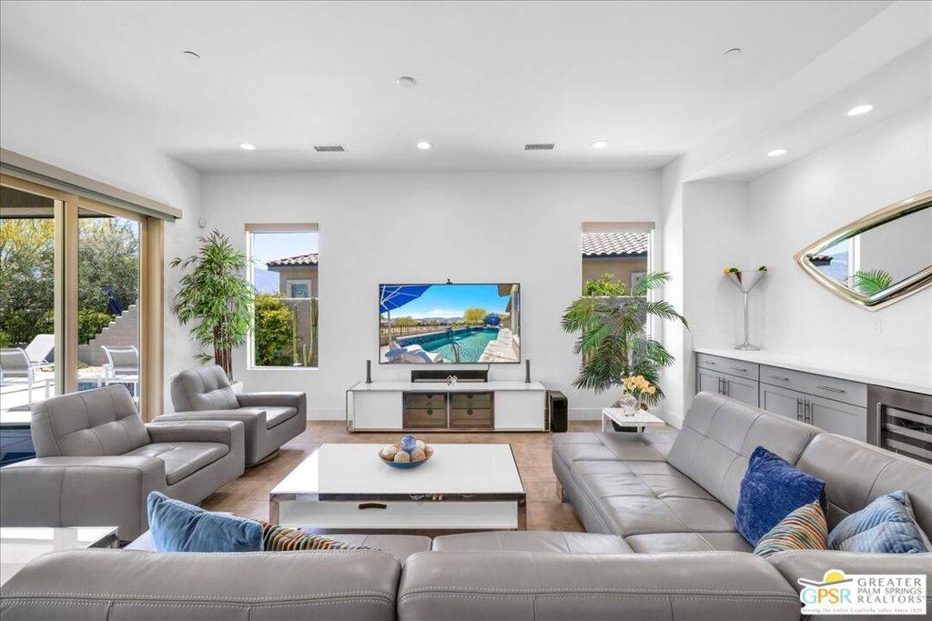 Rancho Mirage, CA 92270,108 Cabernet