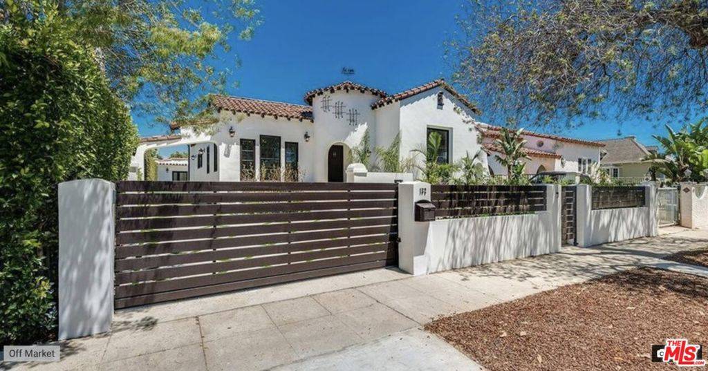 Los Angeles, CA 90048,132 S Kilkea DR