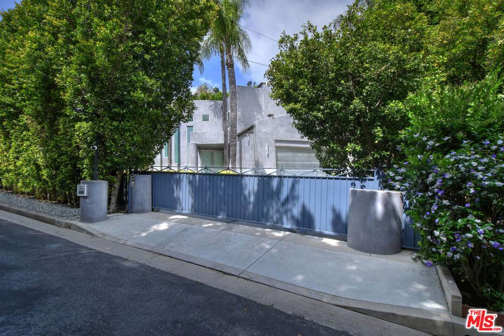 Sherman Oaks, CA 91403,4035 Pacheco DR