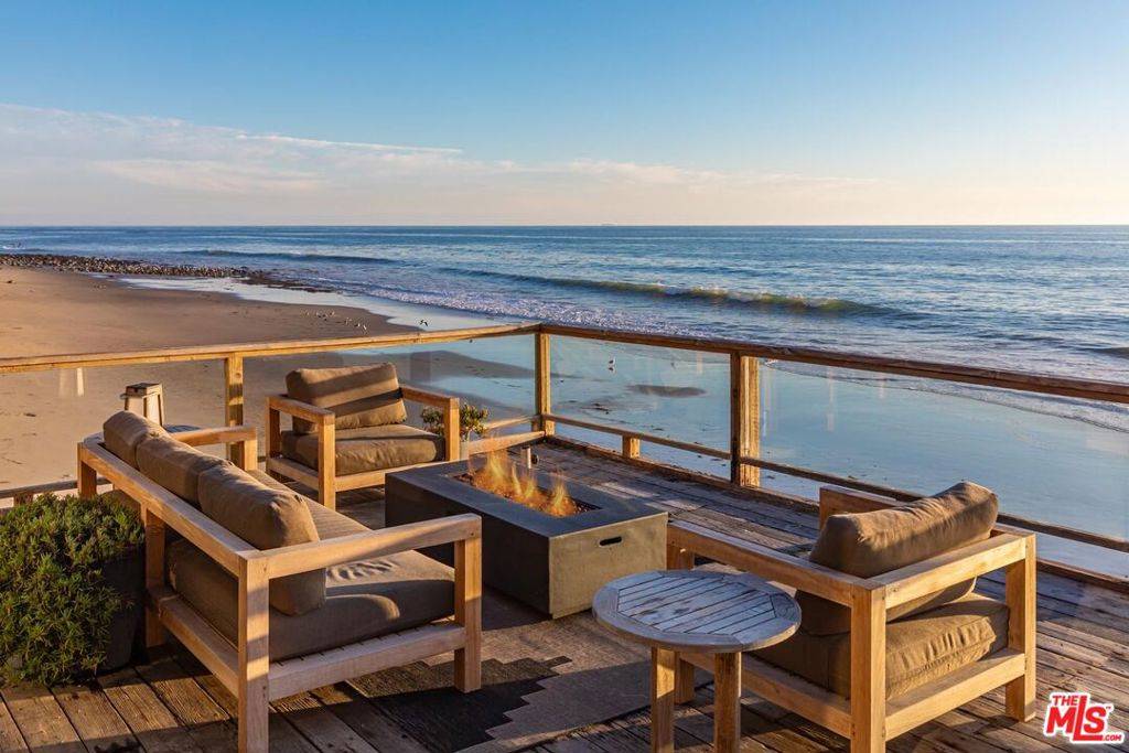 Malibu, CA 90265,42602 Pacific Coast HWY