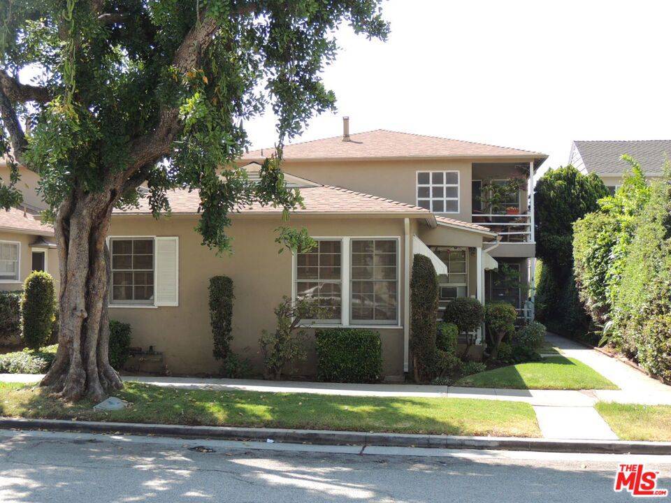 Los Angeles, CA 90024,10354 Ashton AVE