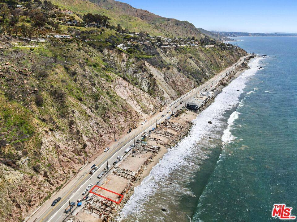 Malibu, CA 90265,20608 Pacific Coast HWY