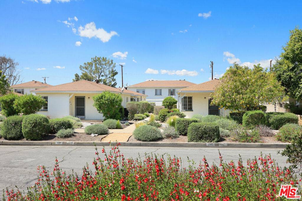 Glendora, CA 91741,121 -137 N Wabash AVE