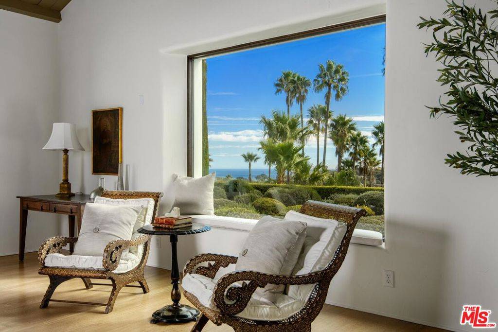 Santa Barbara, CA 93105,272 El Cielito RD