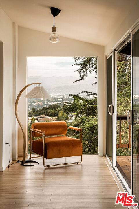 Studio City, CA 91604,3720 Alta Mesa DR