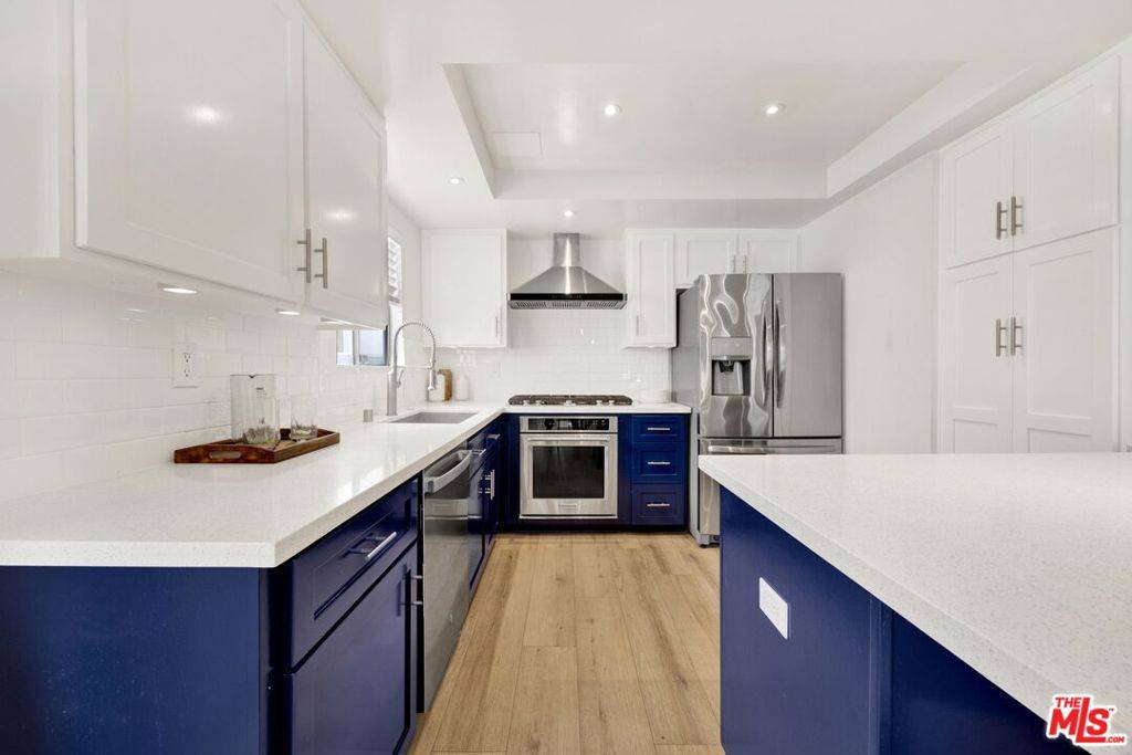 Redondo Beach, CA 90278,1616 Haynes LN