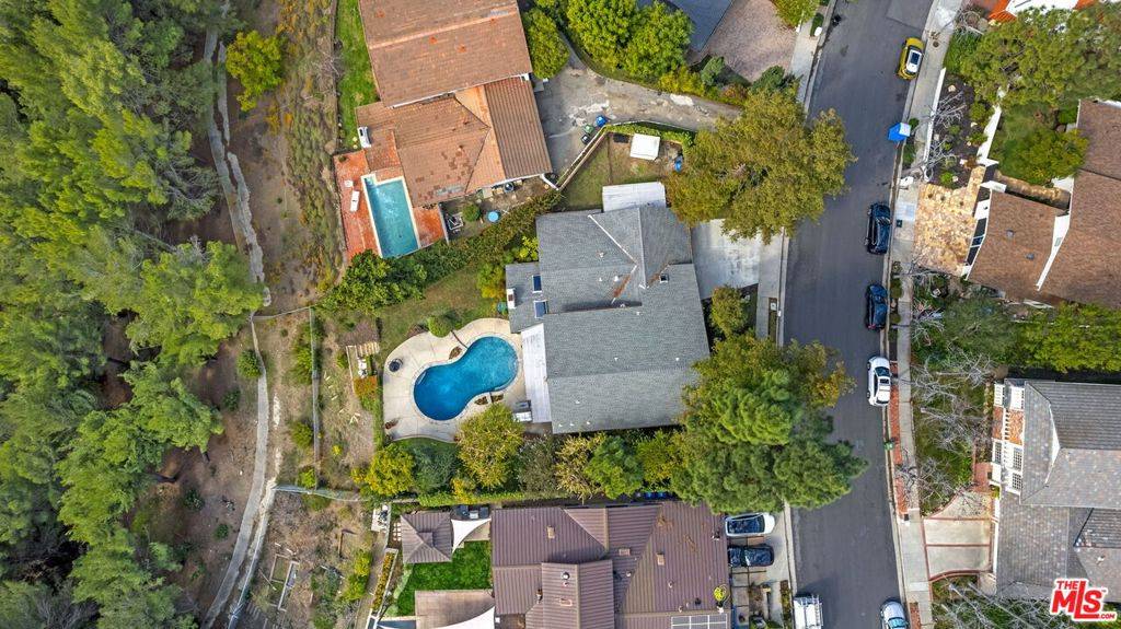 Los Angeles, CA 90049,2501 La Condesa DR