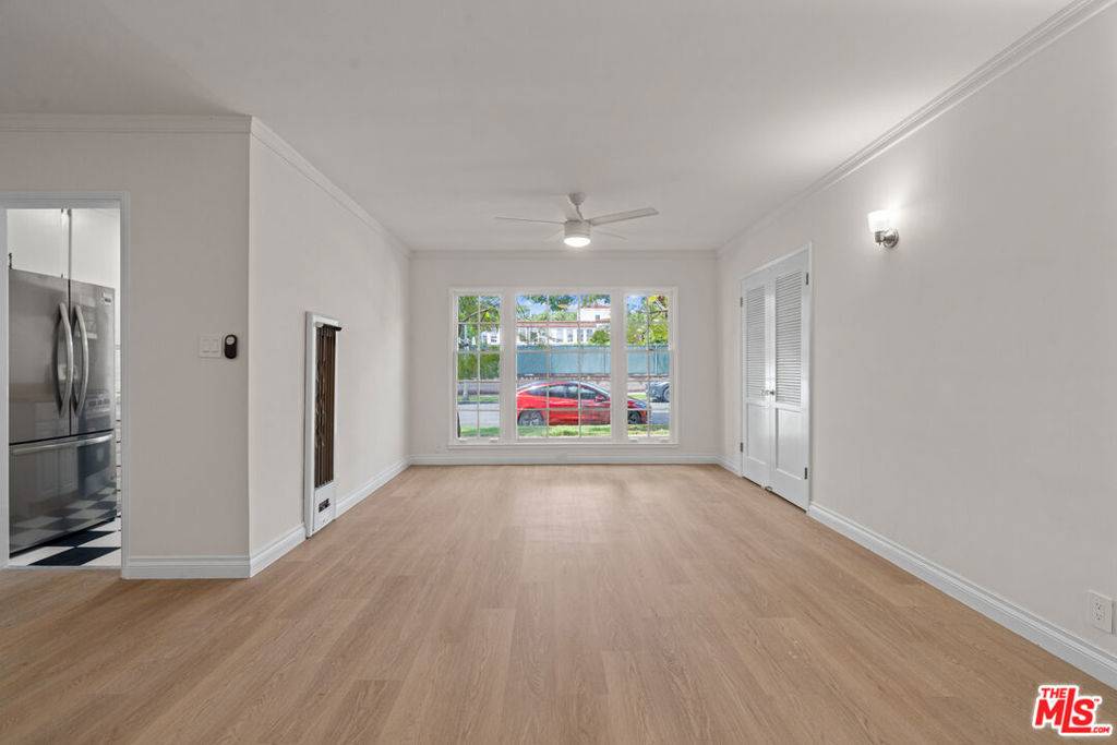 Beverly Hills, CA 90212,148 S Mccarty DR #2
