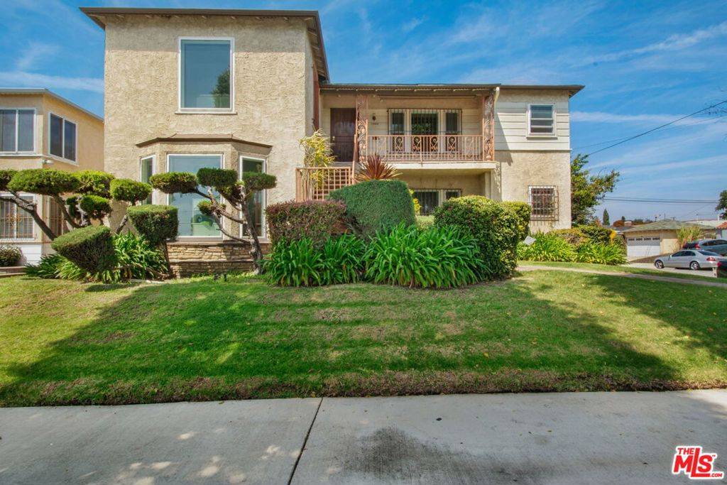 Inglewood, CA 90305,2901 W 85th ST