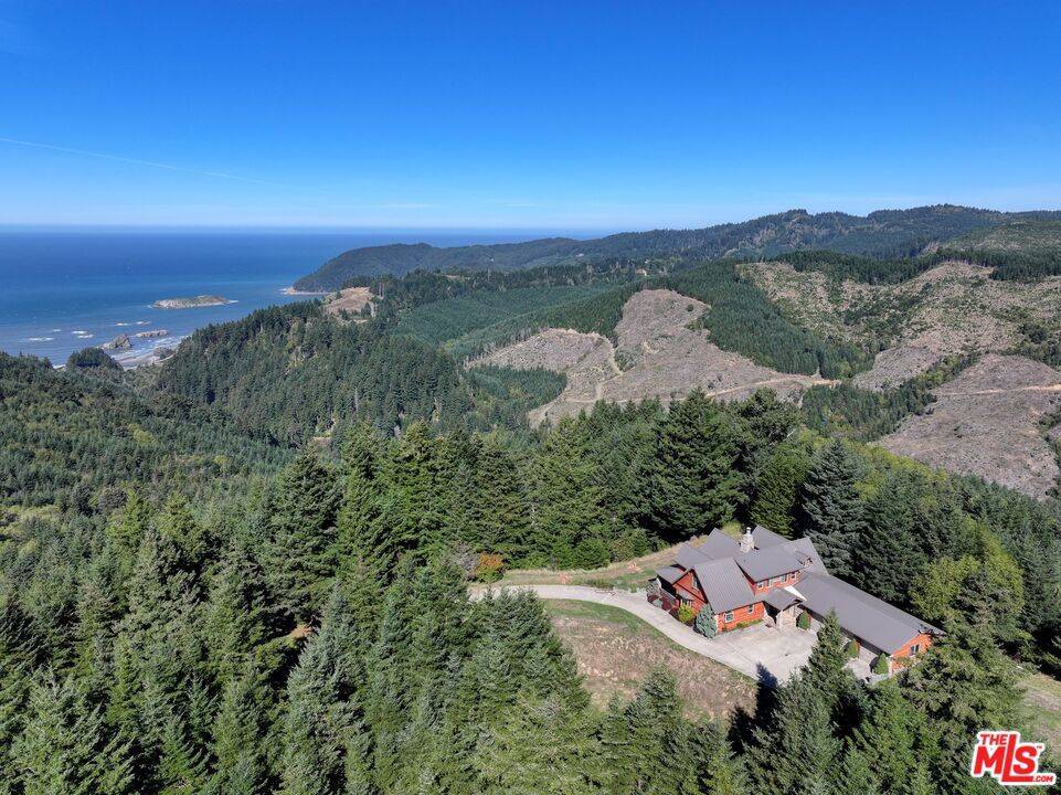OR 97444,25500 Cape View Loop