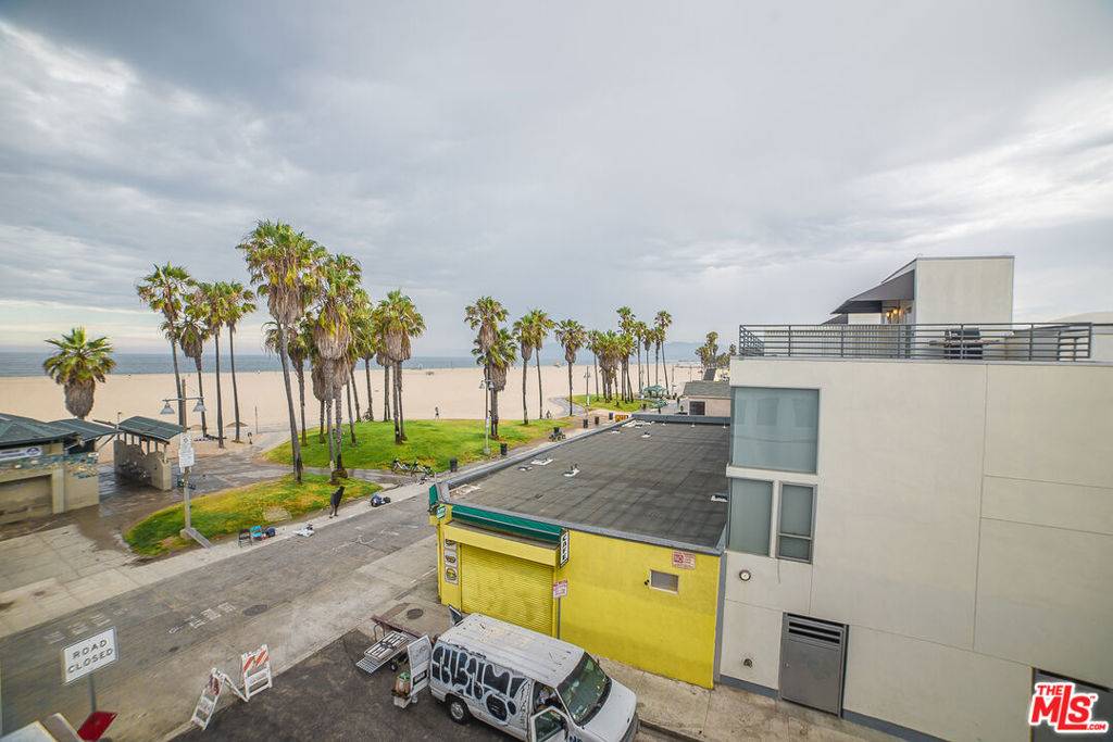 Venice, CA 90291,8 Brooks AVE #13