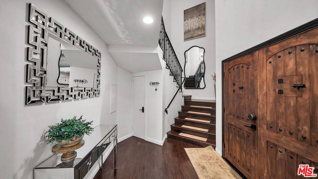 Woodland Hills, CA 91364,22736 Cavalier ST