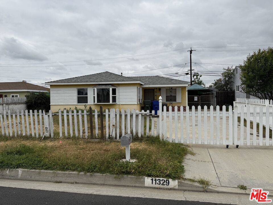 Whittier, CA 90605,11329 Telechron AVE