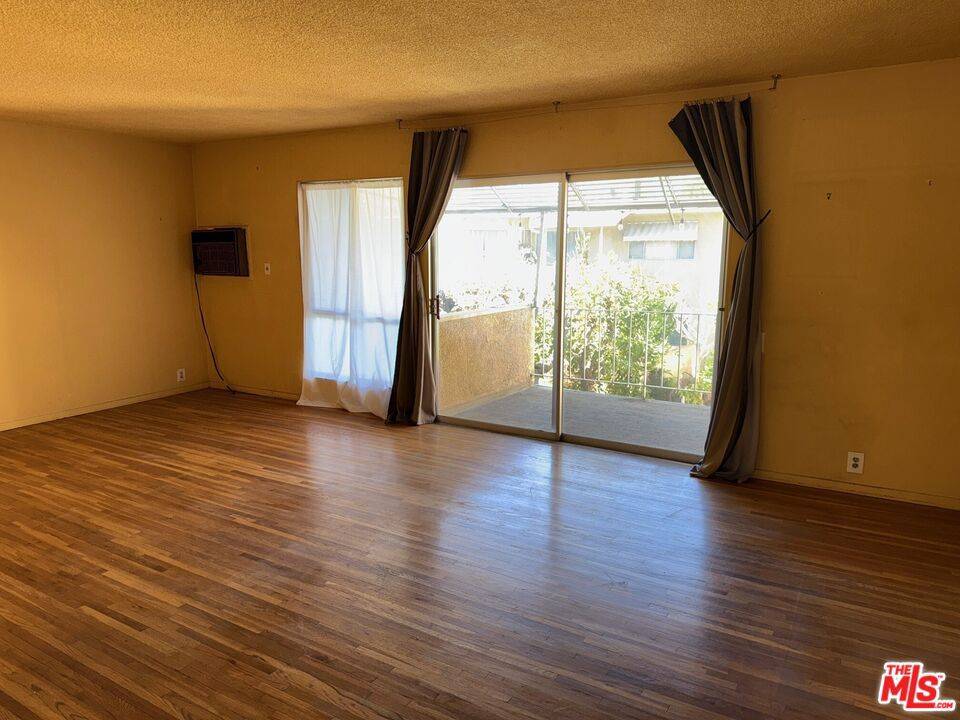 Burbank, CA 91504,1901 Peyton AVE #R