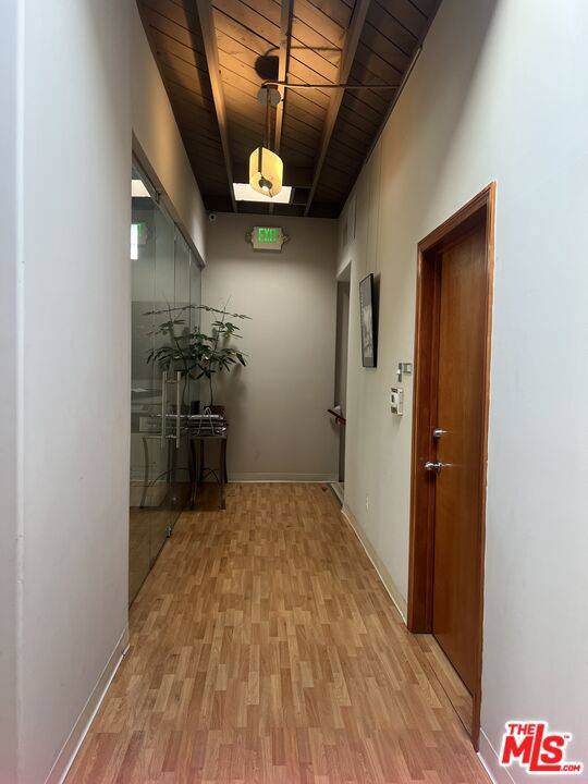 Los Angeles, CA 90025,12207 Wilshire BLVD #202