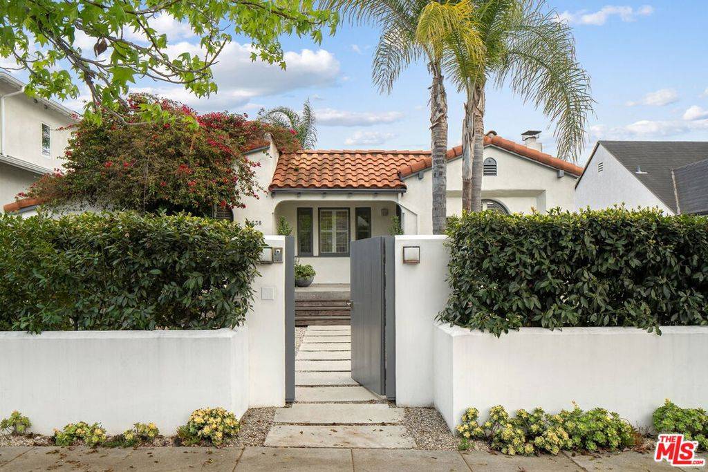 Los Angeles, CA 90064,10638 Blythe AVE