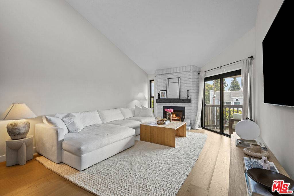 Playa Del Rey, CA 90293,8601 Falmouth AVE #404