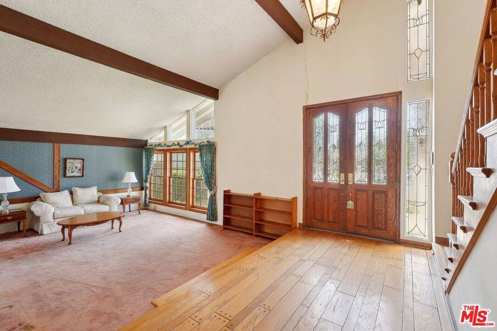 Chatsworth, CA 91311,10714 Sunnybrae AVE