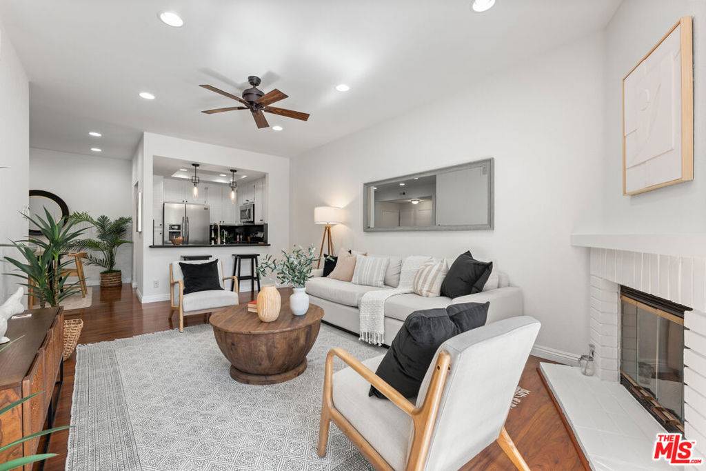 Playa Del Rey, CA 90293,8500 Falmouth AVE #3109