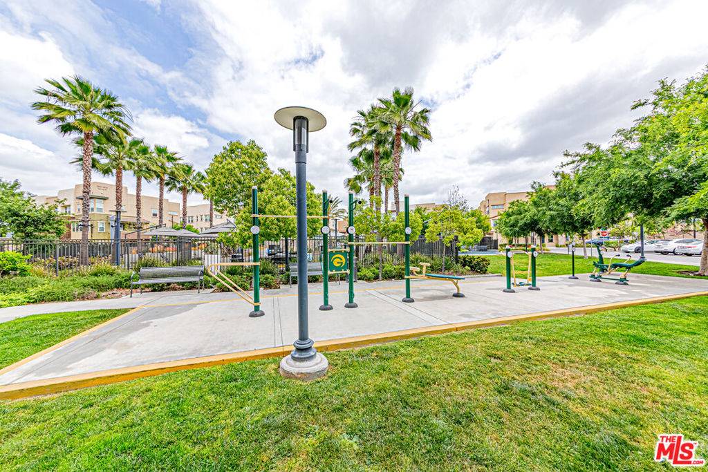 Buena Park, CA 90621,5715 Spring ST