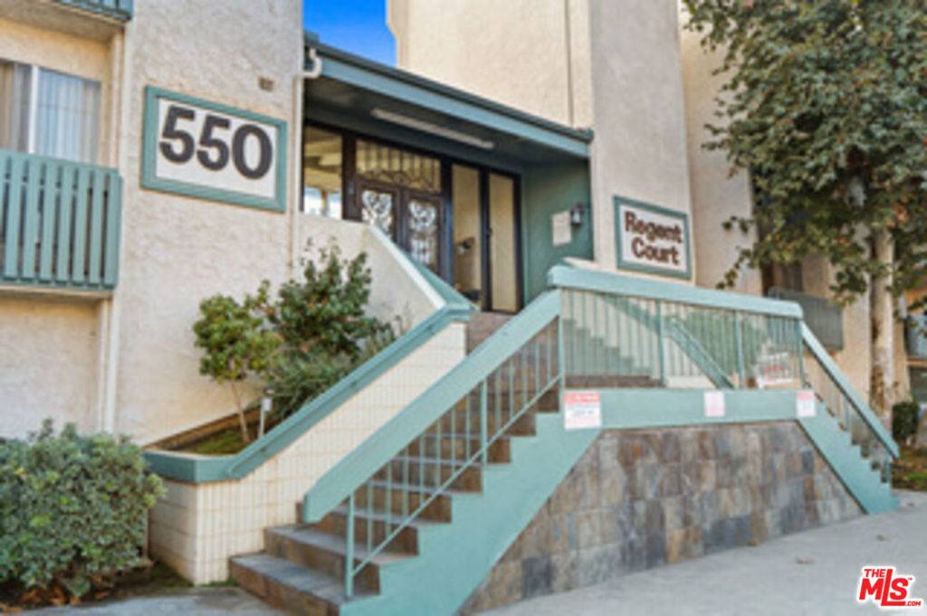 Inglewood, CA 90301,550 W Regent ST #330